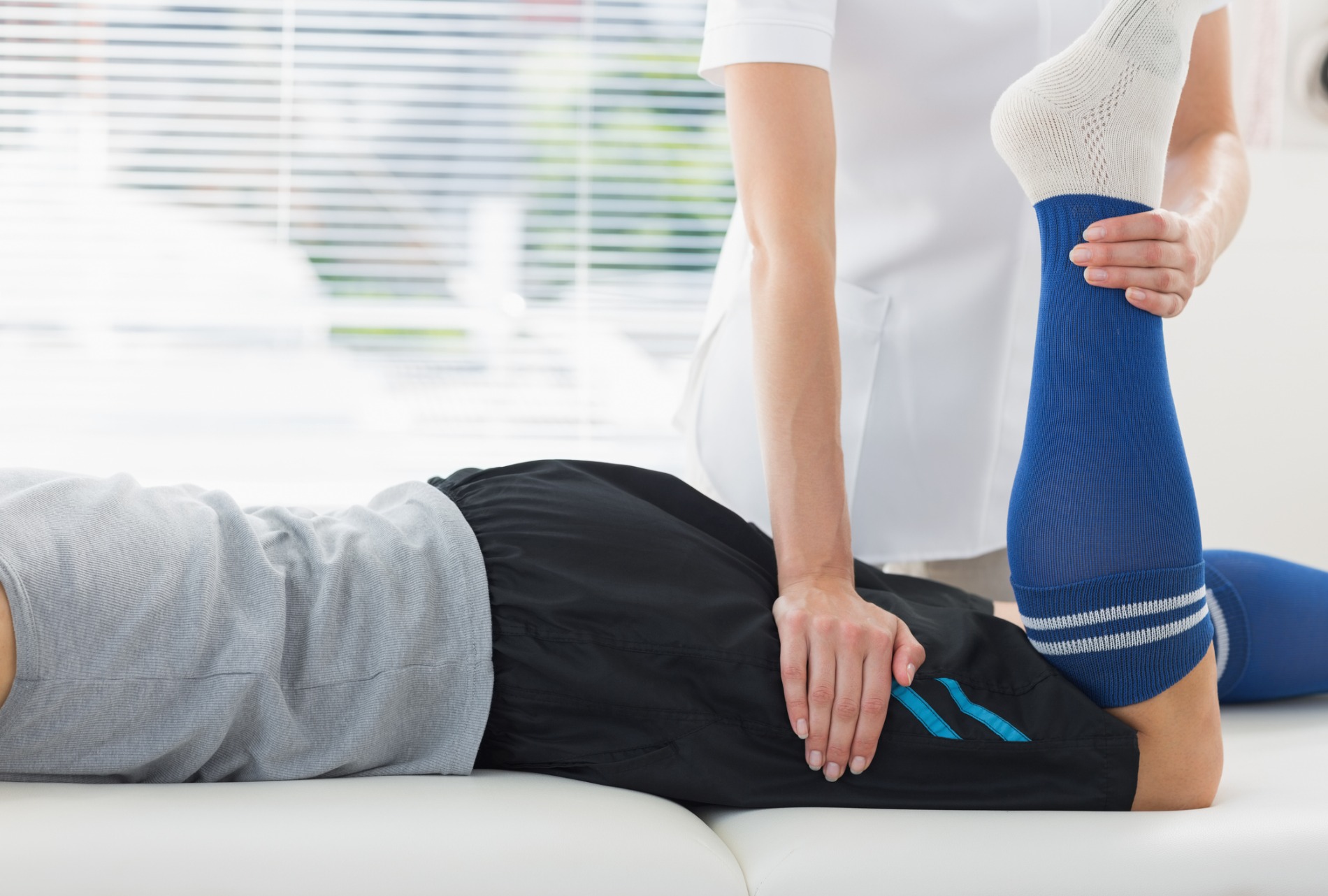 Knee Decompression Therapy: A Natural Way To Treat Knee Pain