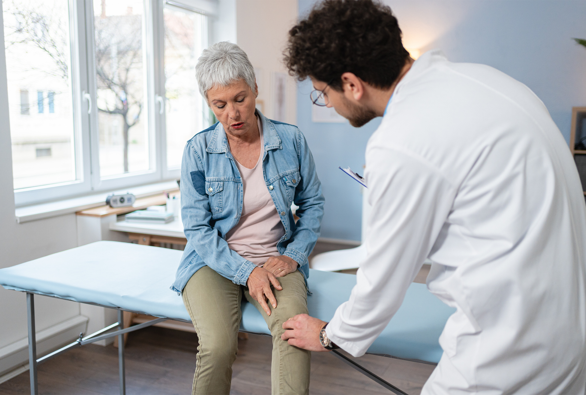 Surgery vs. Decompression: Calculating the Real Cost of Knee Pain Relief